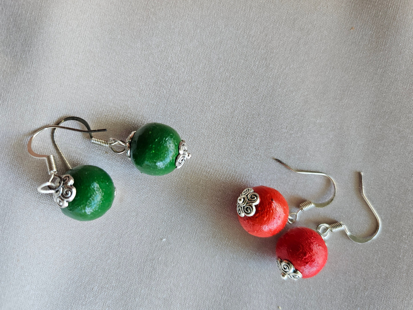 Small round earrings