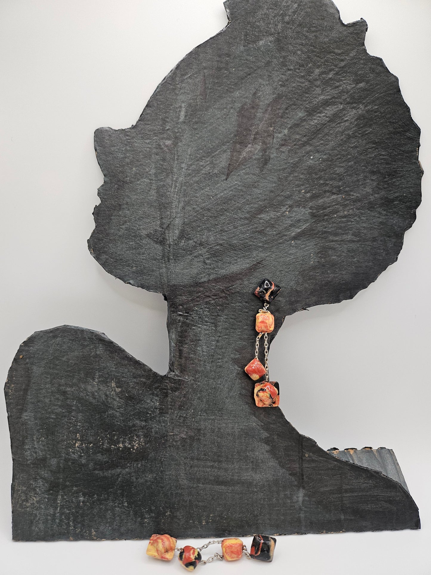 Boucles d'oreilles pendantes - perles géométriques