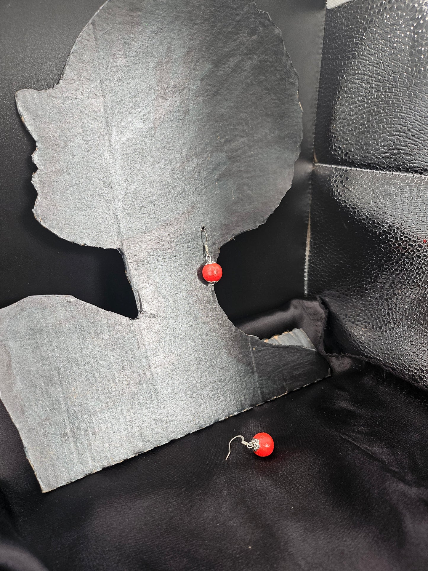 Small round earrings