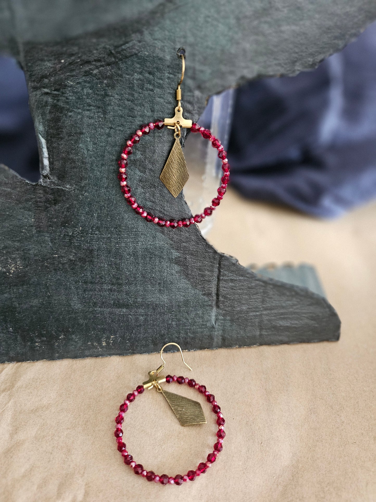 Boucles d'oreilles artisanales en perles de verre Rouges - Bijoux fait main