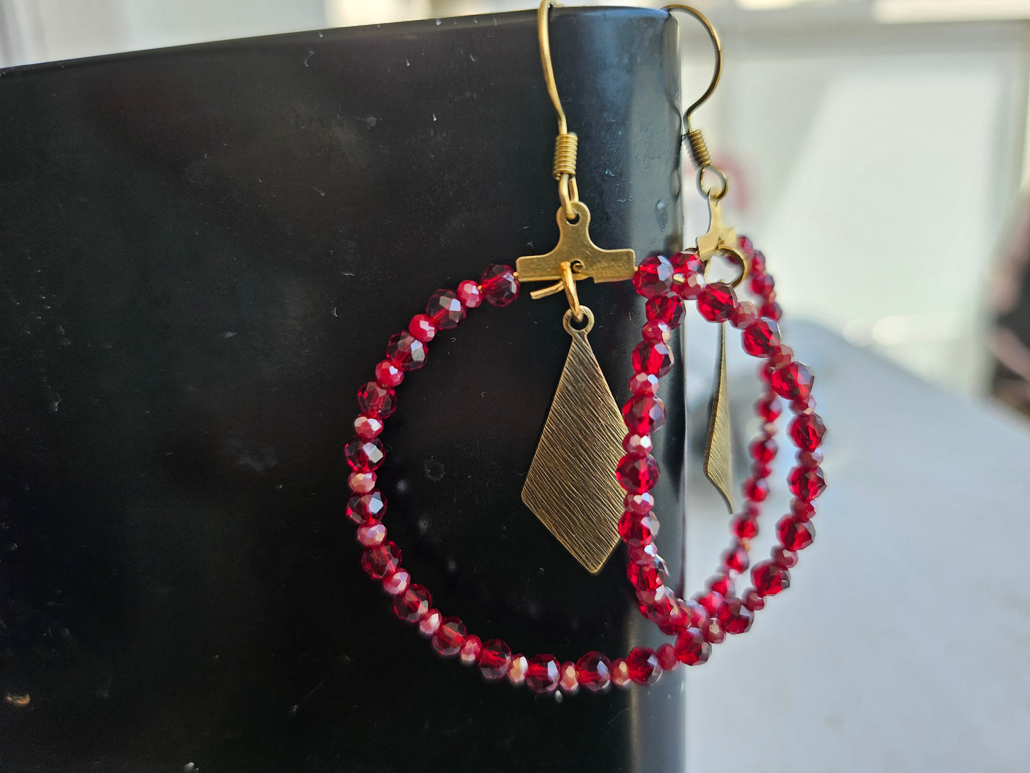 Boucles d'oreilles artisanales en perles de verre Rouges - Bijoux fait main