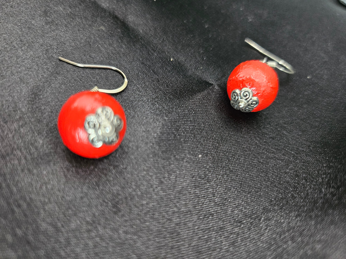 Small round earrings