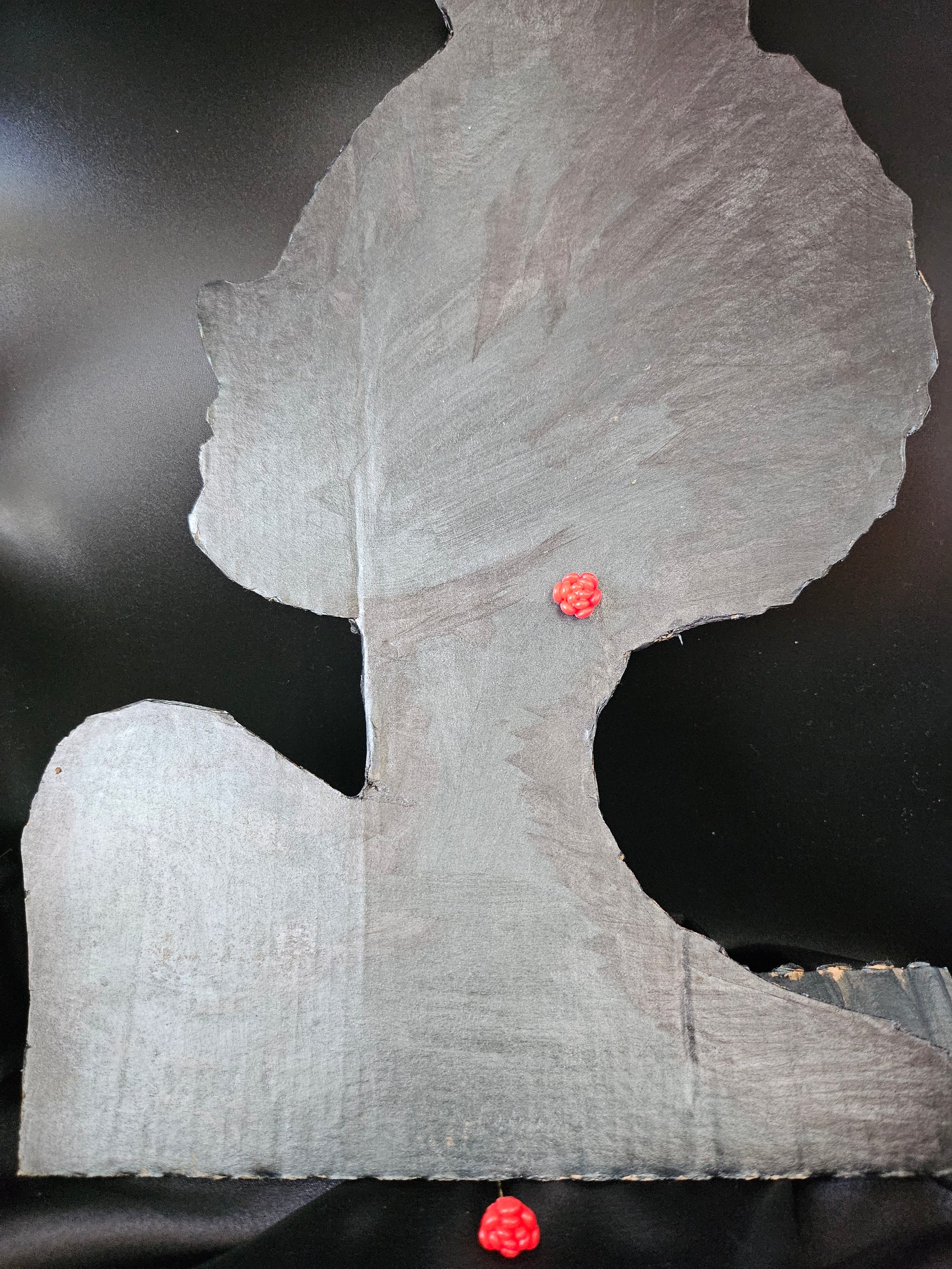 Puce d'oreille rose rouge en acier inoxydable - bijoux artisanaux