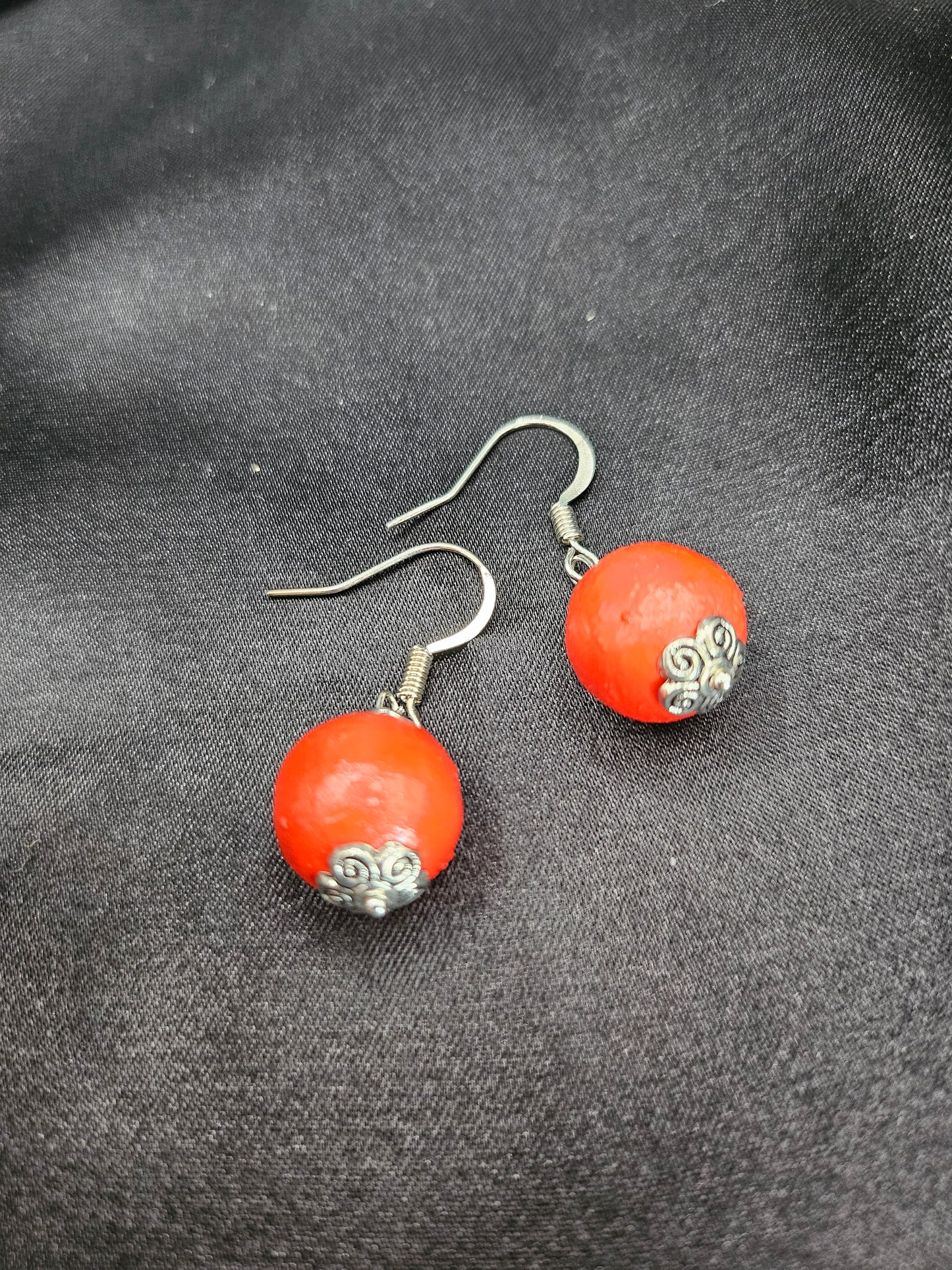 Small round earrings